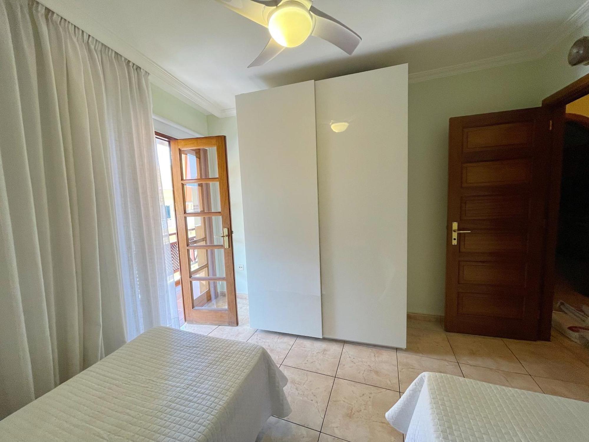 Edificio Don Antonio Apartment Лос Кристианос Екстериор снимка